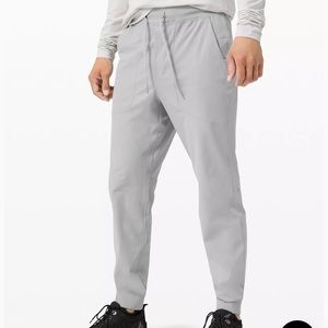 Lululemon ABC jogger - light gray, Medium